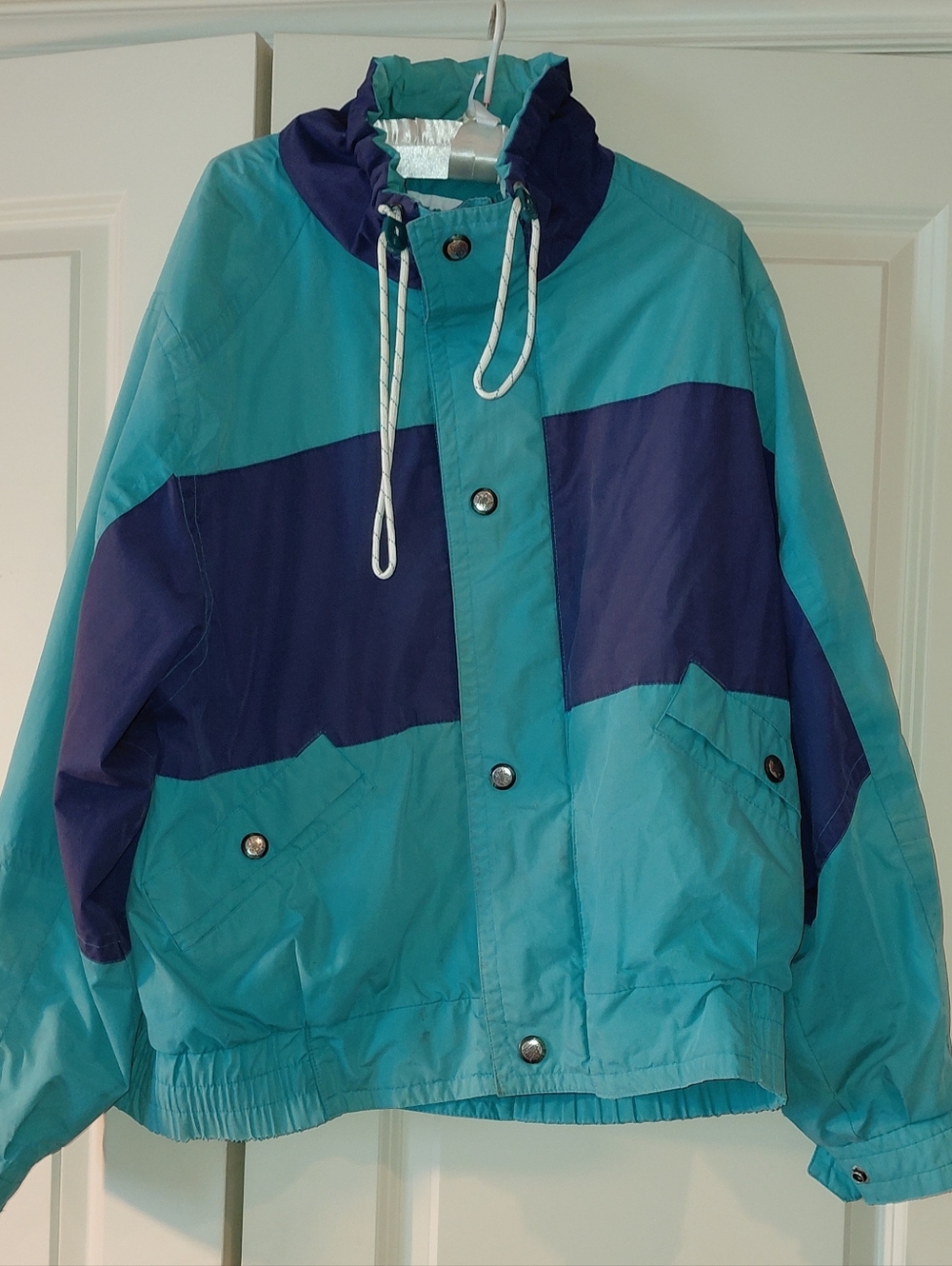 Vintage London Fog Windbreaker Jacket. Color-block Teal& Navy Blue Design Sz L